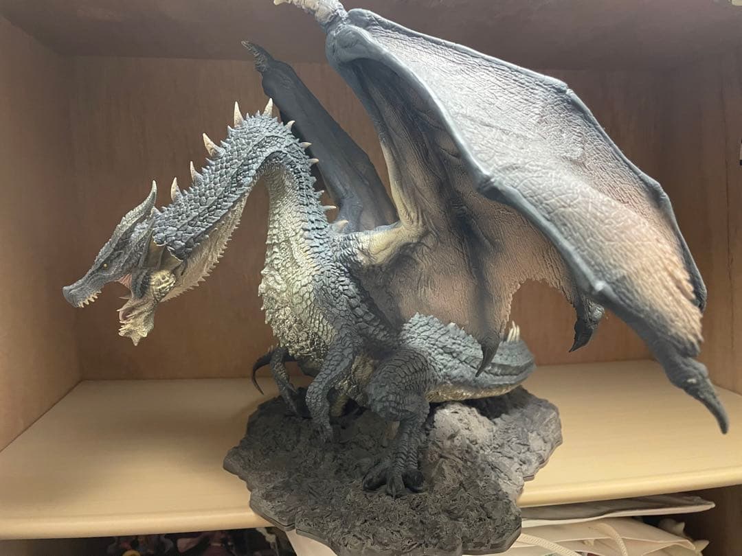 黒龍　ミラボレアス　フィギュア　クリエイターズモデル