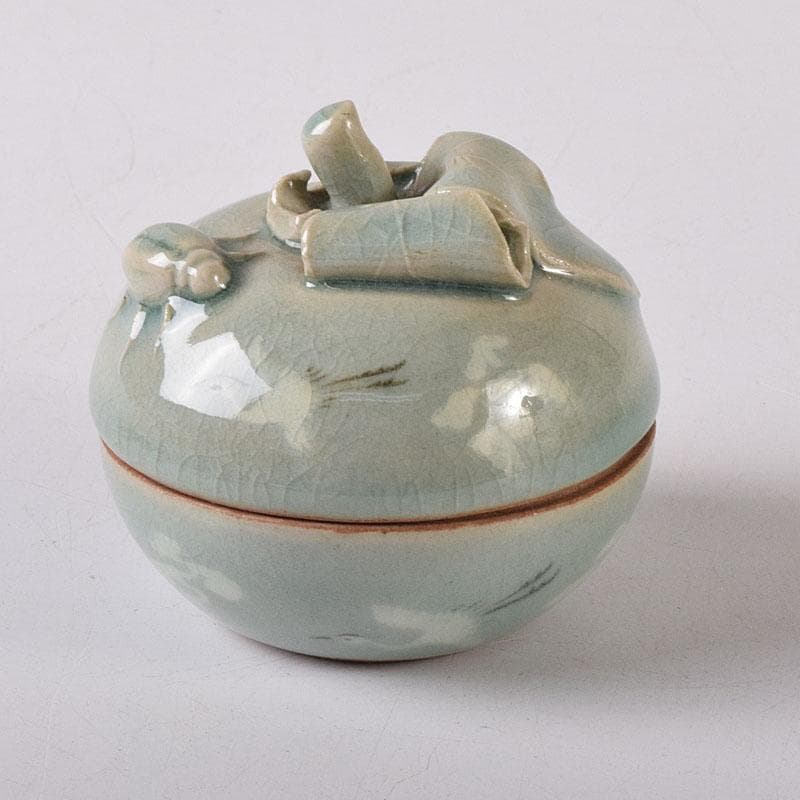 韓国人間文化財　柳海剛(柳根瀅)作　高麗青磁　蜜柑型　香合　C　7610