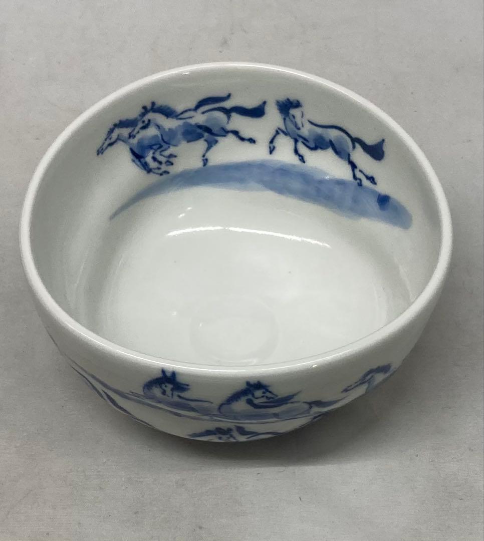 B547b「染付 馬九行く茶盌」寺尾陶象作　共箱　京焼　茶道具