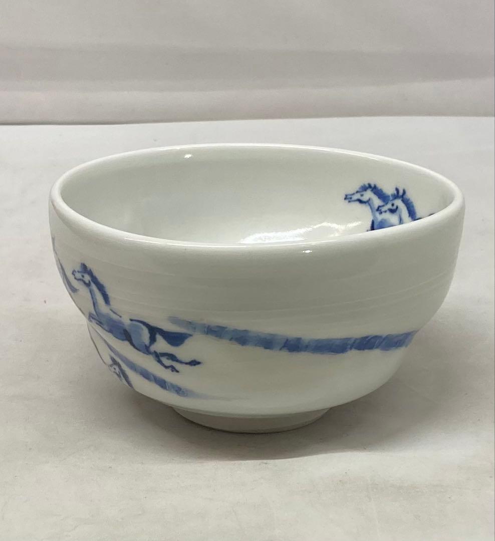 B547b「染付 馬九行く茶盌」寺尾陶象作　共箱　京焼　茶道具