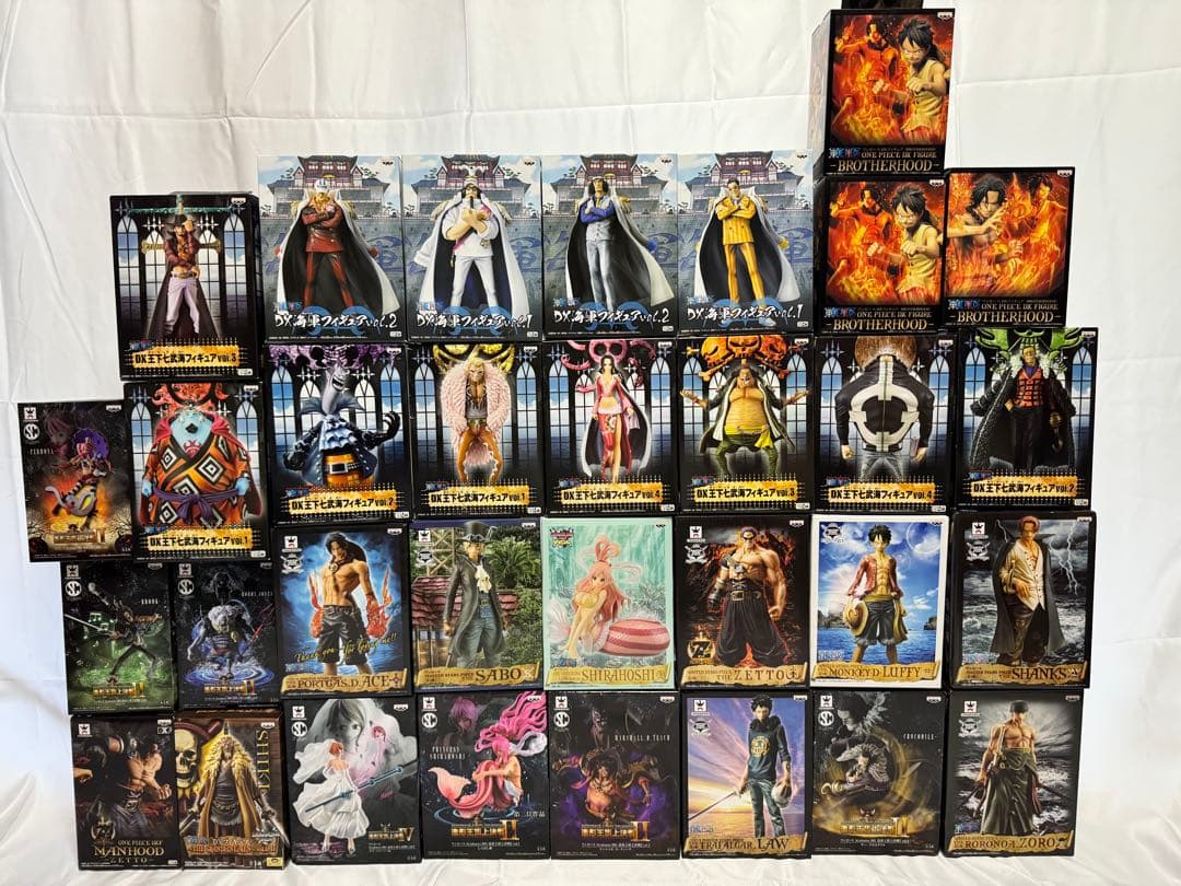 ワンピース フィギュアセット　130個