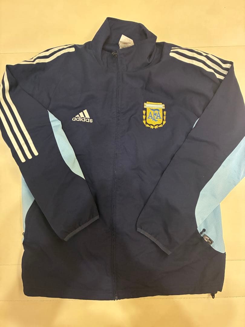 adidas アルゼンチン代表　トラックジャケット