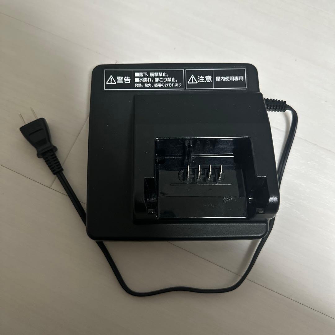 電動自転車バッテリー充電器 Panasonic　NKJ074Z2