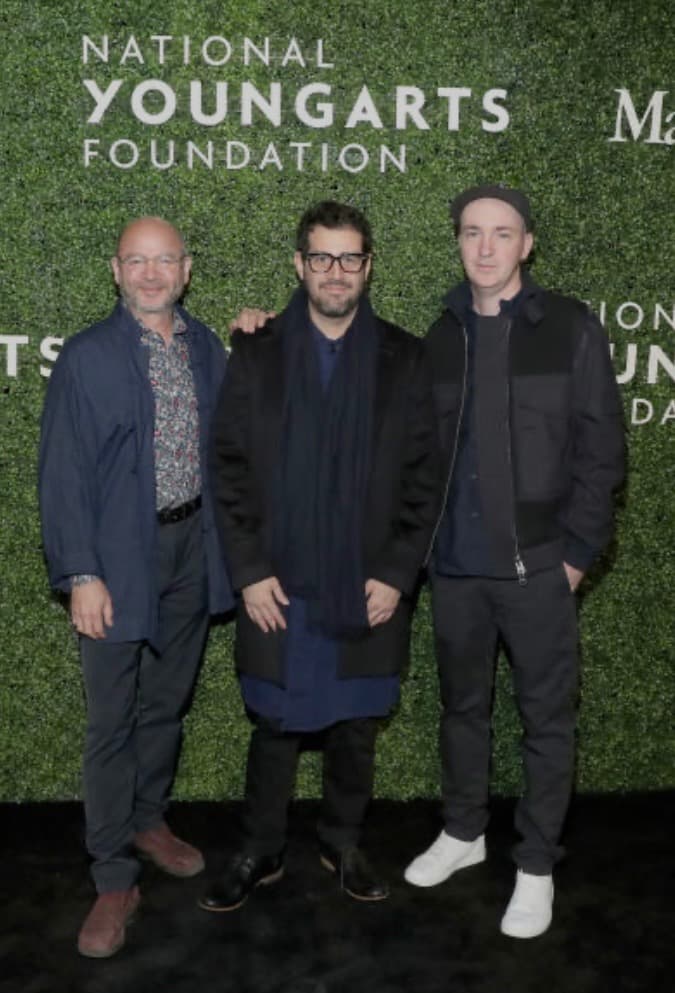 KAWS カウズ YoungArts ユニークピース COA付き