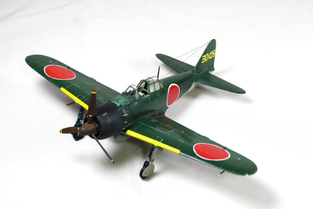 タミヤ　1/48　零戦五二型　　プラモデル完成品