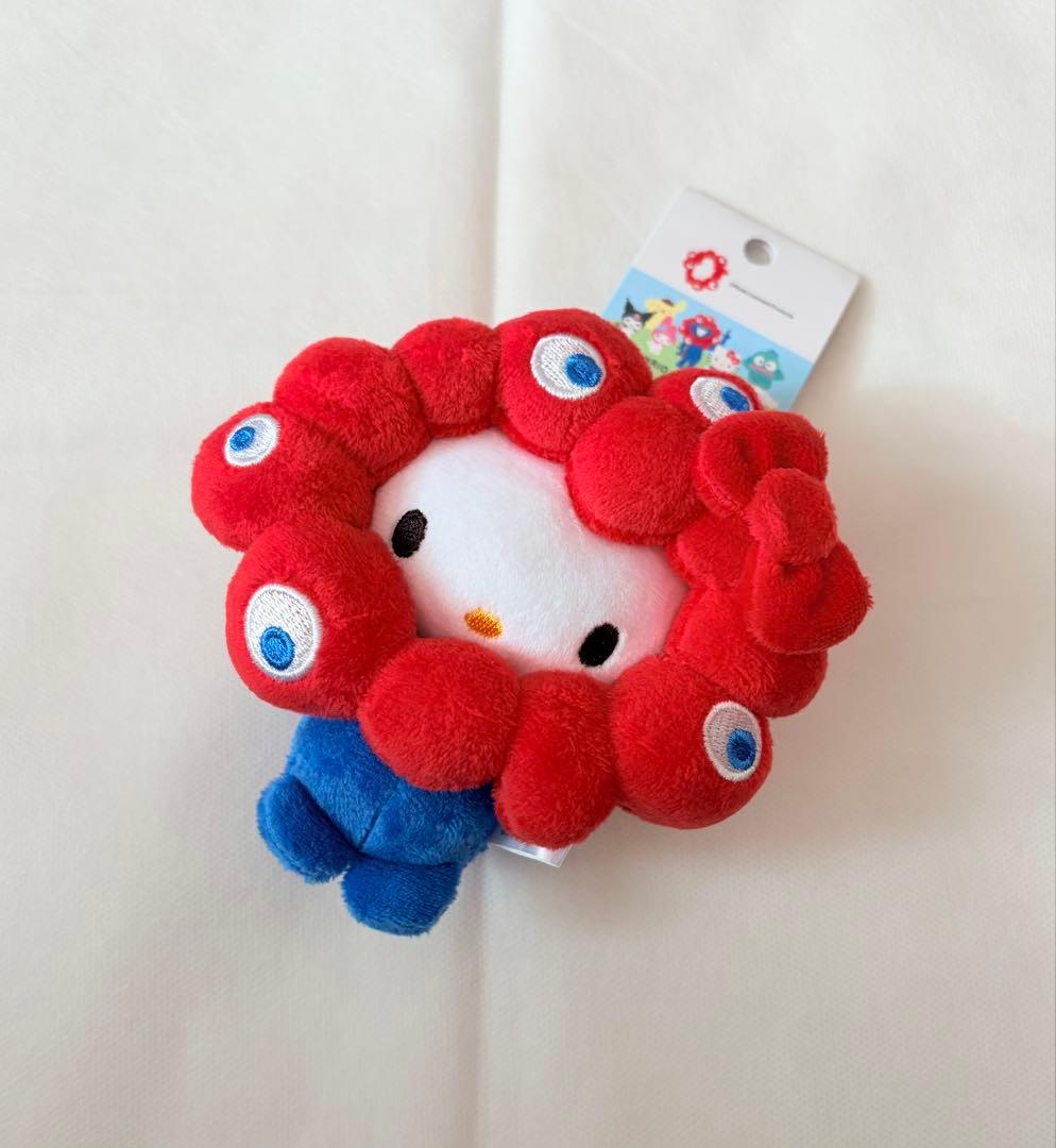 万博　サンリオ ミャクミャク ぬいぐるみ　黒　赤　キティ キーホルダー セット