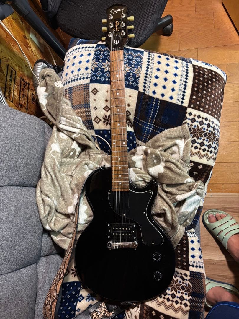 エピフォン　レスポールJr.