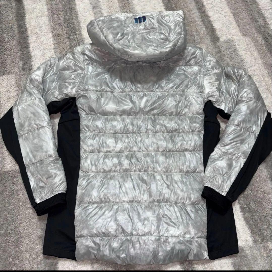 美品マンシングウェア　蓄熱保温　撥水　中綿ジャケット　L レディースゴルフウェア