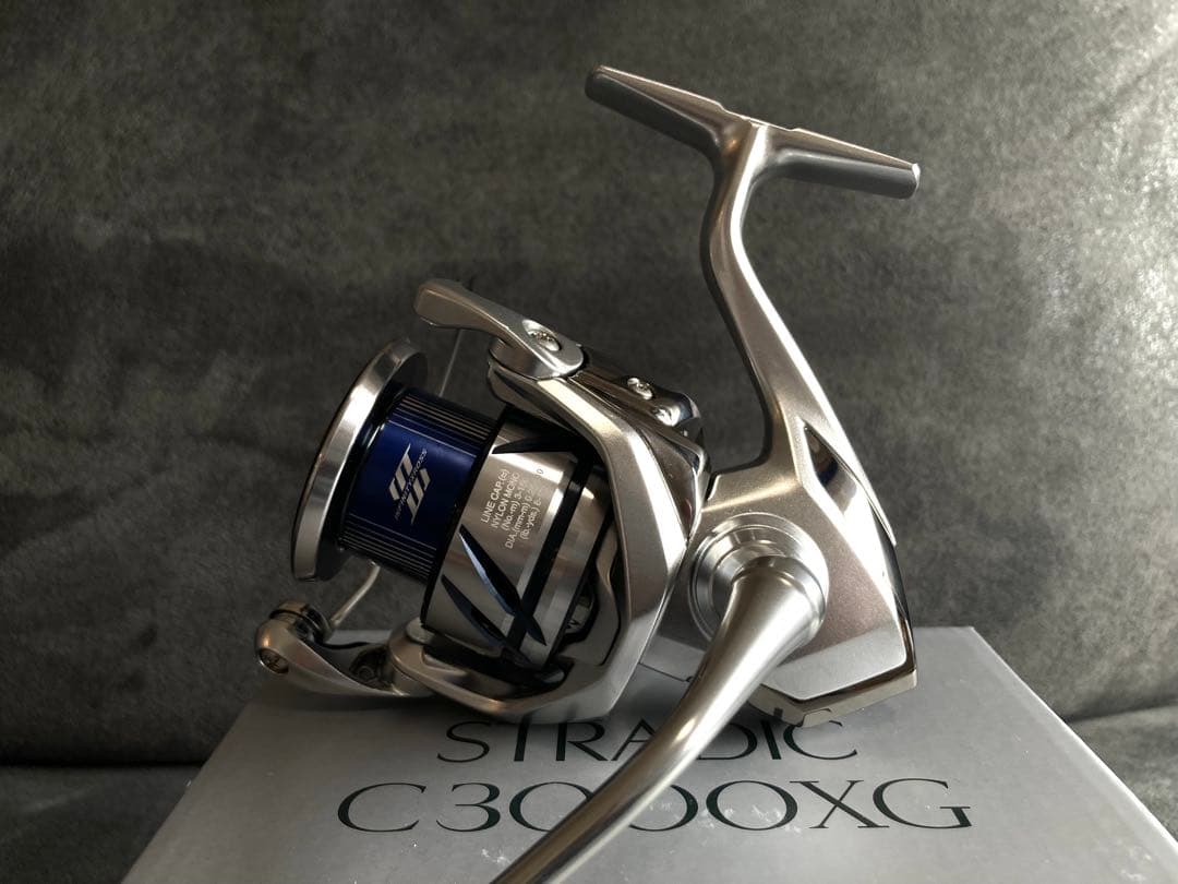 シマノ(SHIMANO) 23 ストラディック C3000XG　新品同様