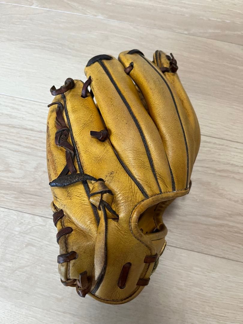 阪神タイガース　西田　実使用　グローブ　背番号33