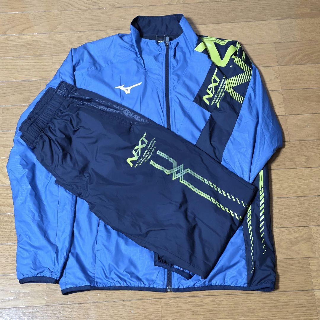 極美品　ミズノ NXT ブレスサーモ　ウィンドブレーカー上下セット
