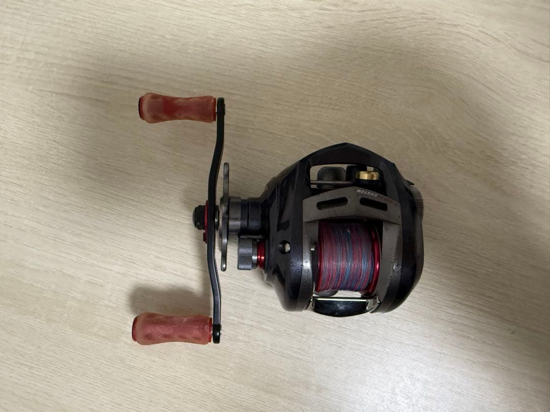 ダイワ アルファスフィネスカスタム105hl 左ハンドル