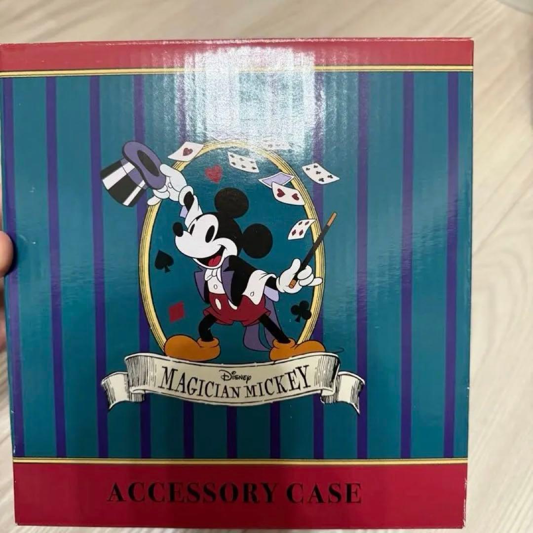 香港ディズニー　ミッキー　アクセサリーケース
