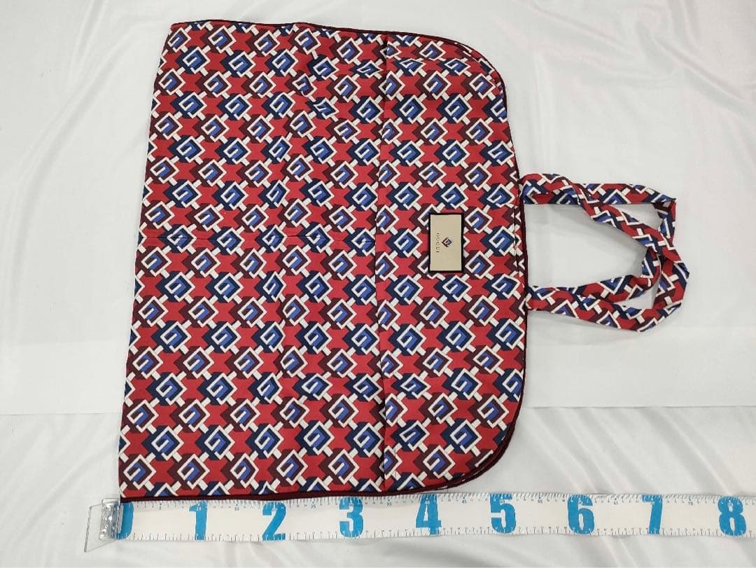 GUCCI グッチ ガーメントバッグ　カバー GG　レッド スーツカバー