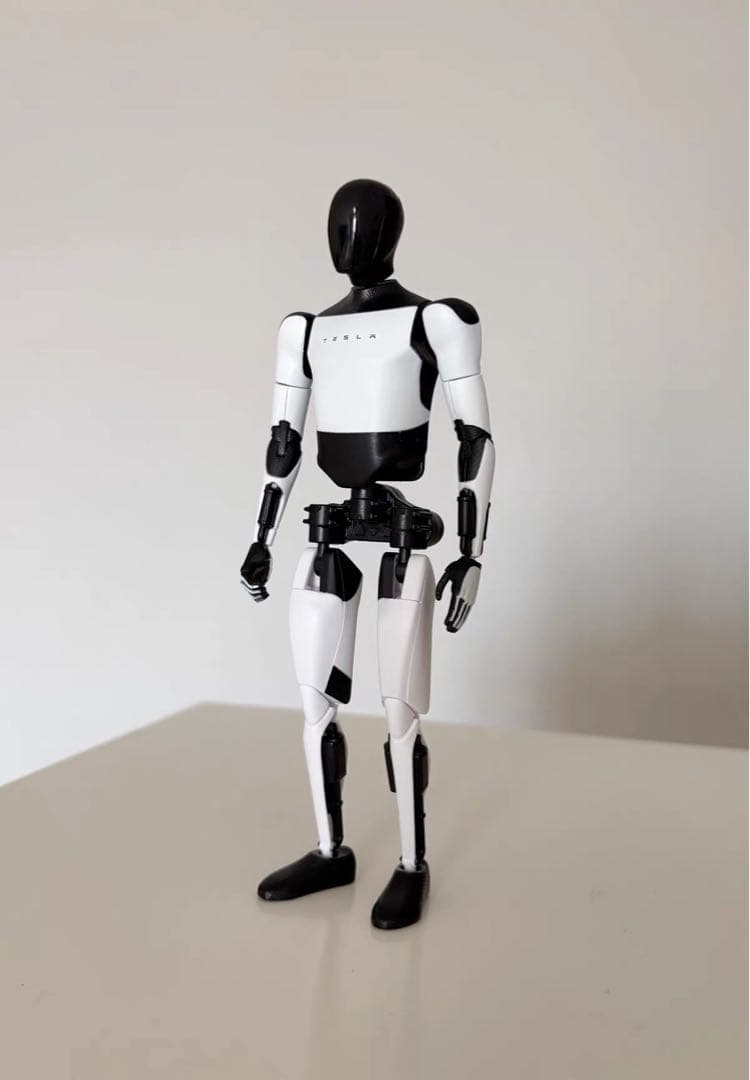 Tesla Botフィギュア 可動 人形 ディスプレイスタンド付き ロボット