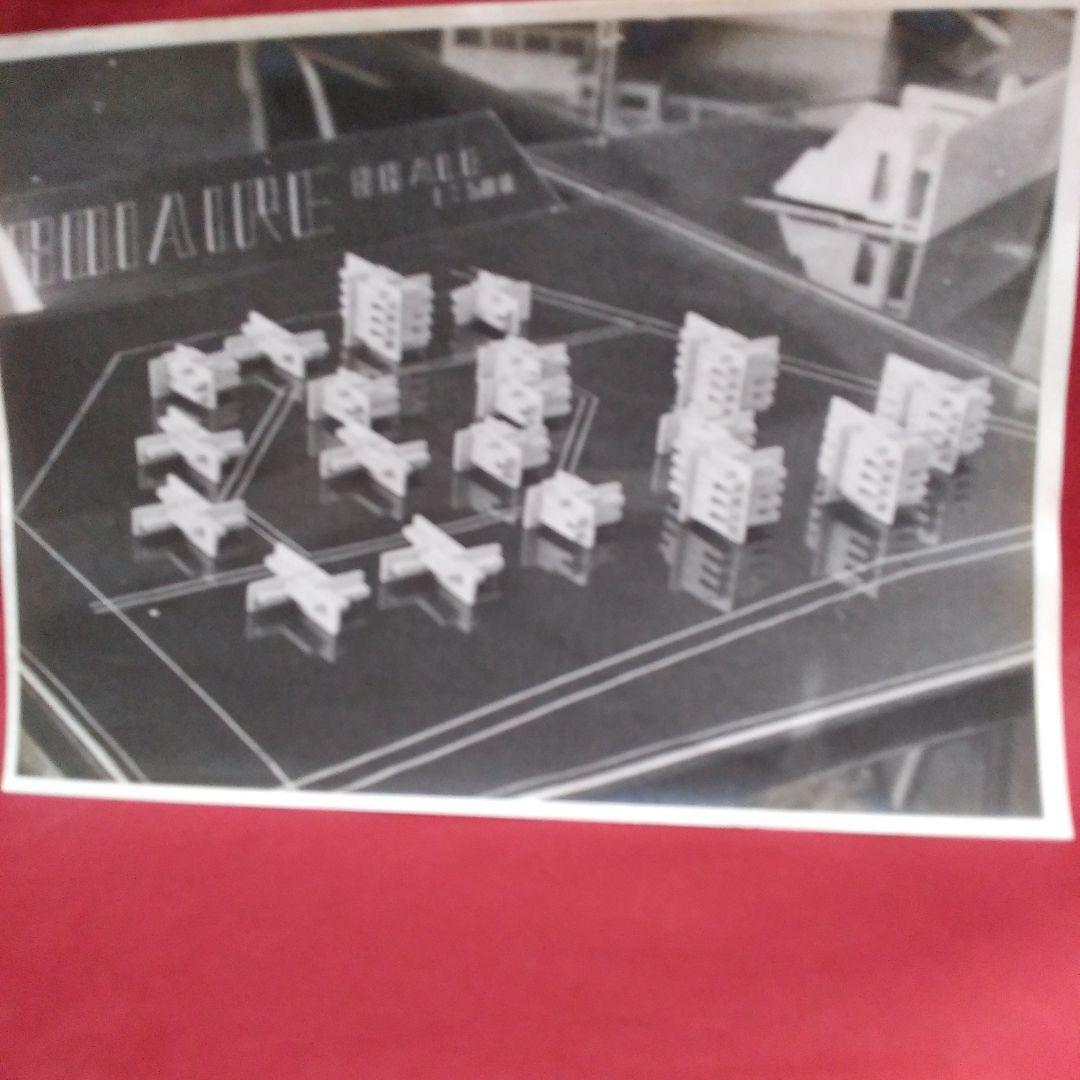 HOUSING 設計図と計画文書