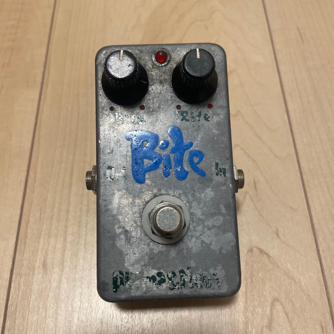 AKIMA & NEOS アキマアンドネオス　BITE ギター　ブースター