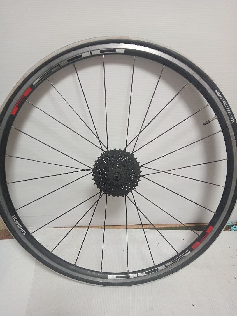 SHIMANO タイヤホイール 11段ギア ブラック