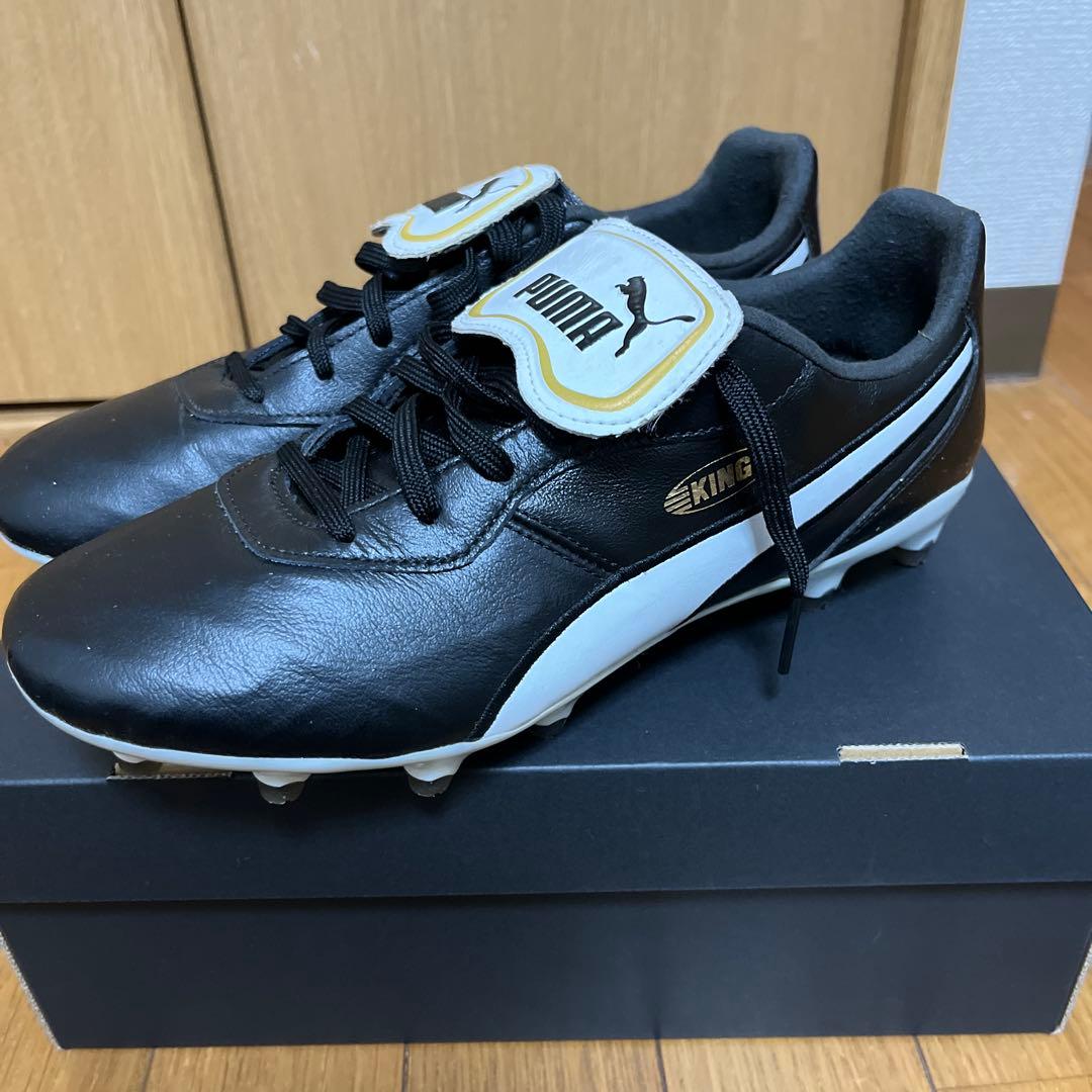 PUMA KING スパイクシューズ ブラック/ホワイト