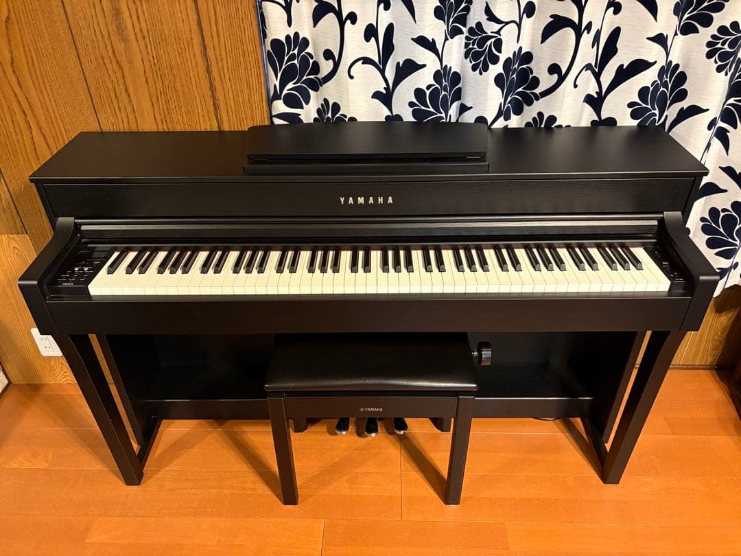 電子ピアノ　YAMAHA CLP-635