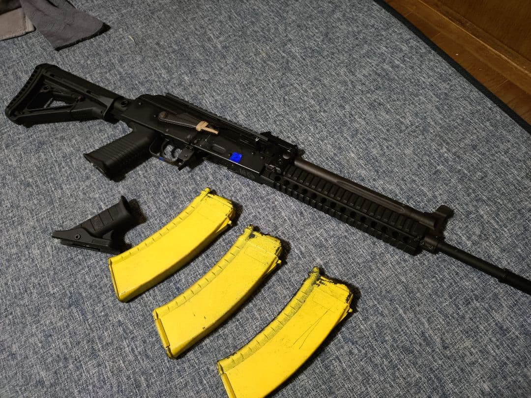 i*i様 KTR03 イエローマガジン付き