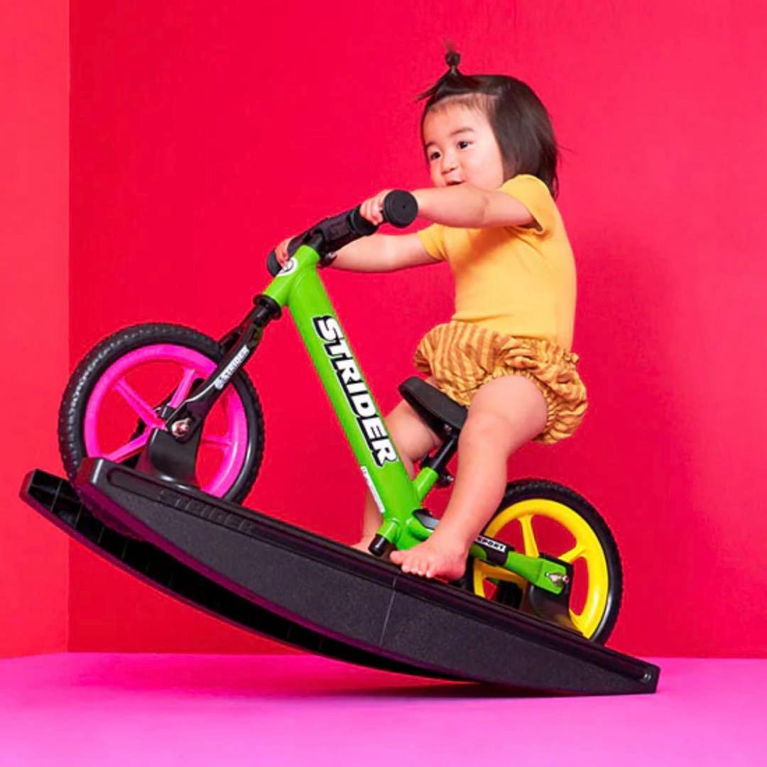 STRIDER ロッキングストライダー ロッキングベースのみ箱あり