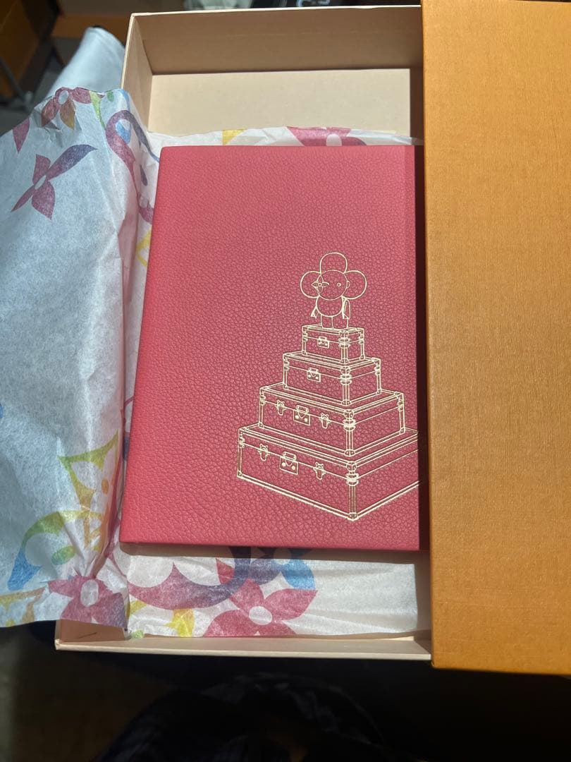 LOUIS VUITTON ノート レッド