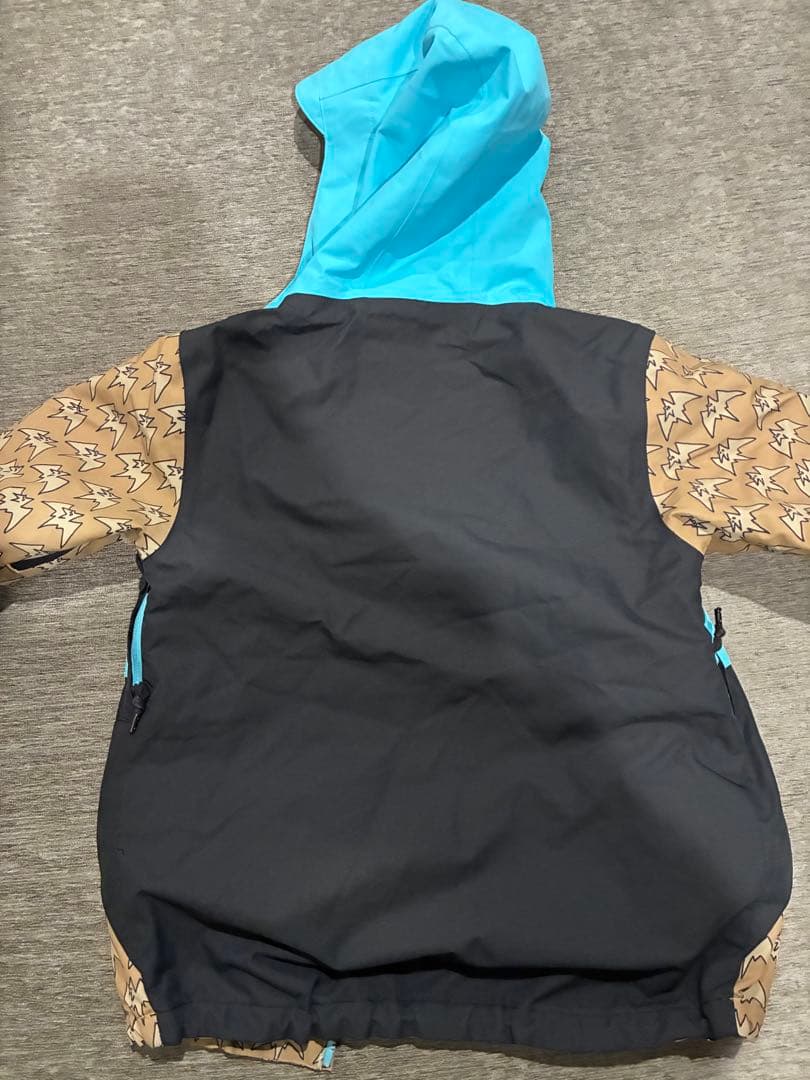 エアブラスター　キッズ　スノーボード　ウェア