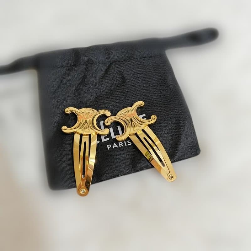 CELINE トリンフスナップヘアクリップ