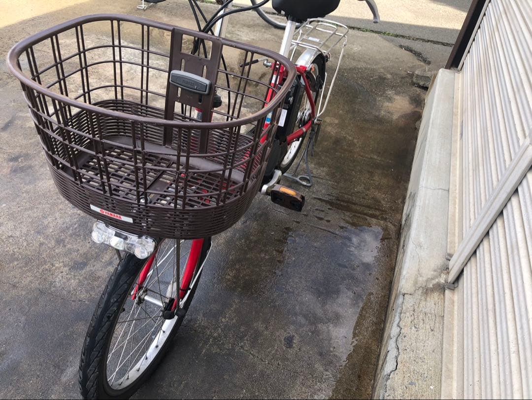 ヤマハ最新機種電動アシスト自転車pas sion20インチレッドアルミボディー