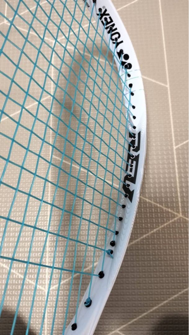 YONEX ナノフォース8V
