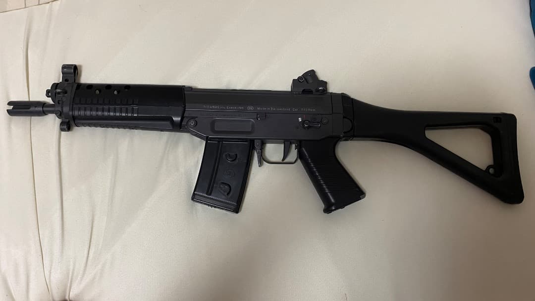 東京マルイsig552 スタンダード　多弾マガジン付き