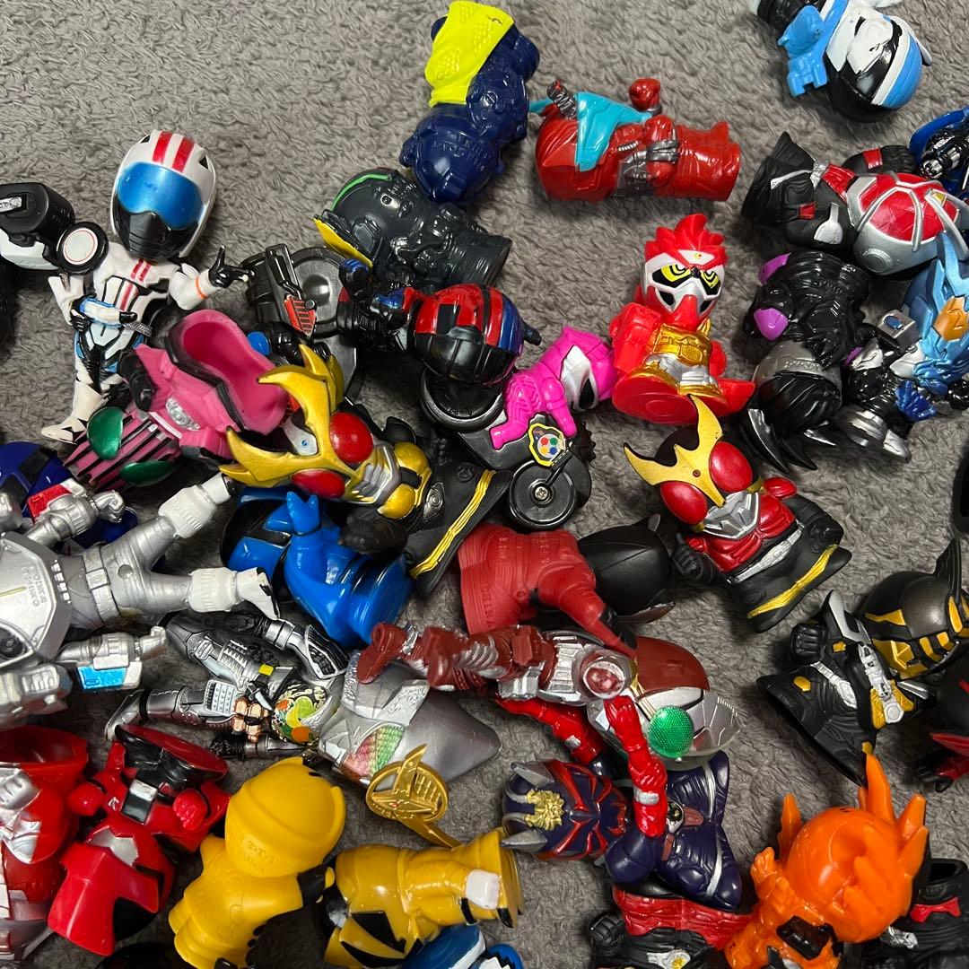 仮面ライダー　戦隊モノ　ウルトラマン　フィギュアまとめ売り　　100体