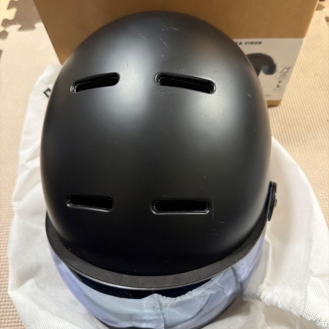 ブラックスキー・スノーボードヘルメット