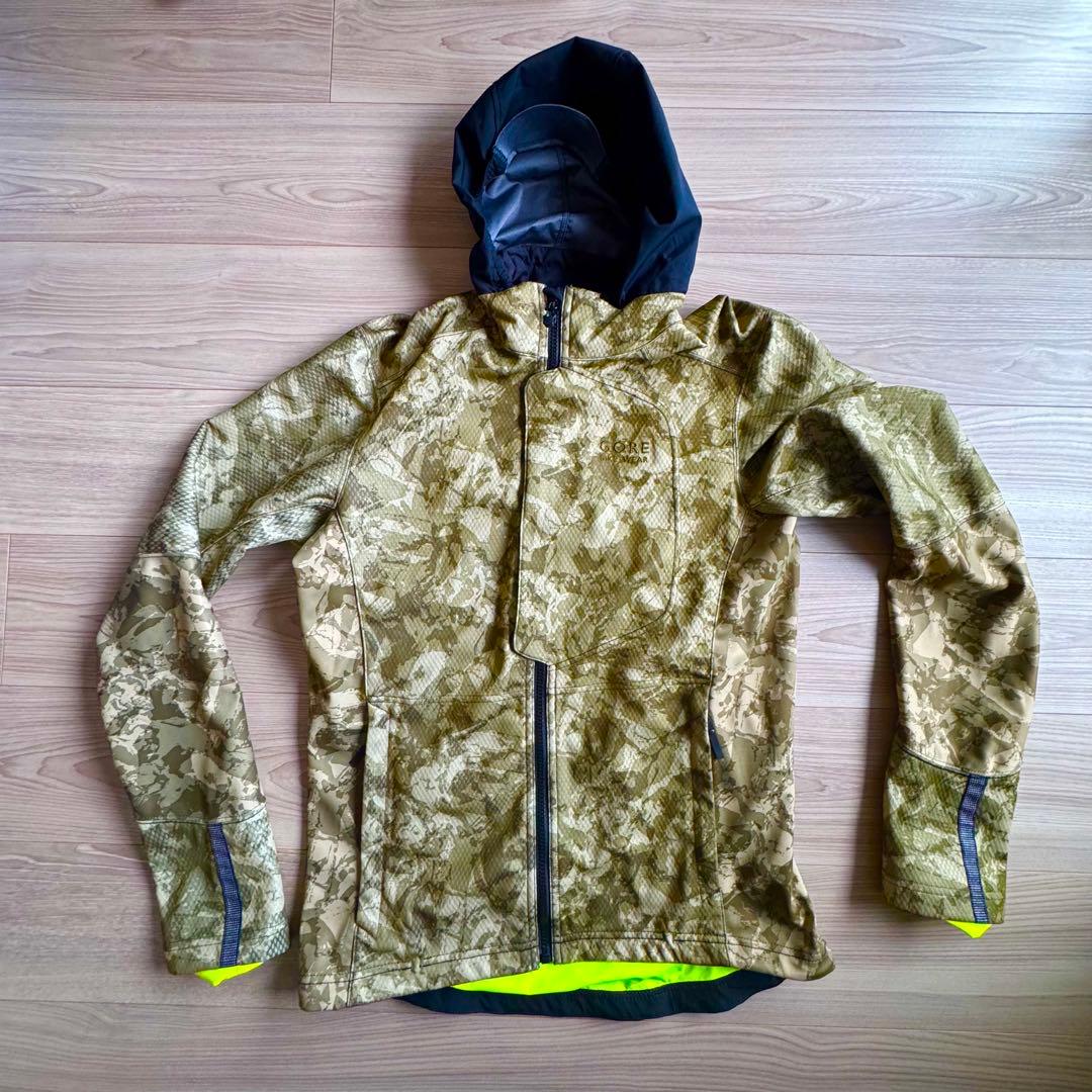 試着のみ。ゴア・バイクウェア　ソフトシェルジャケット