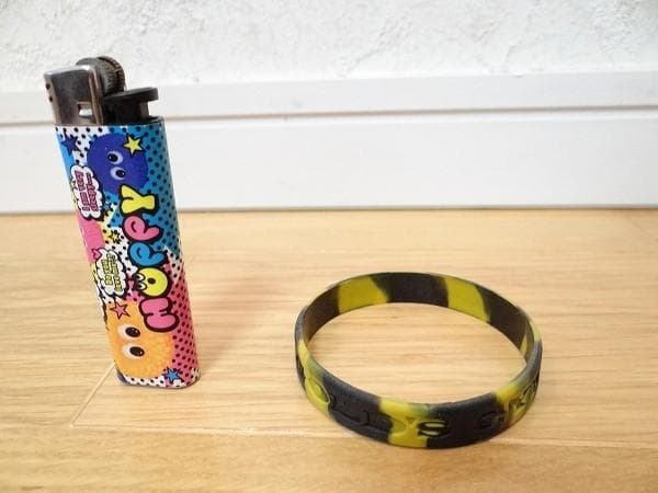 新品 GOLD GYM ゴールドジム 40周年 リストバンド ボディビル