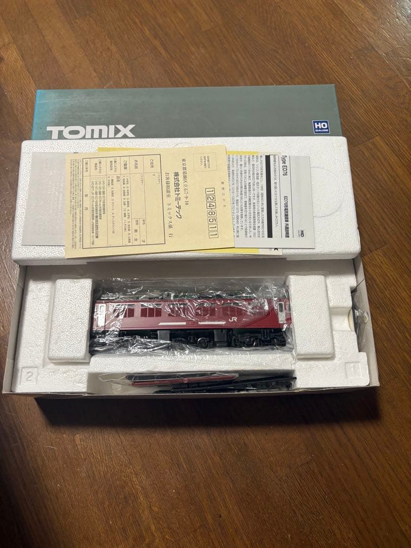 TOMIX HOゲージ 鉄道模型 赤