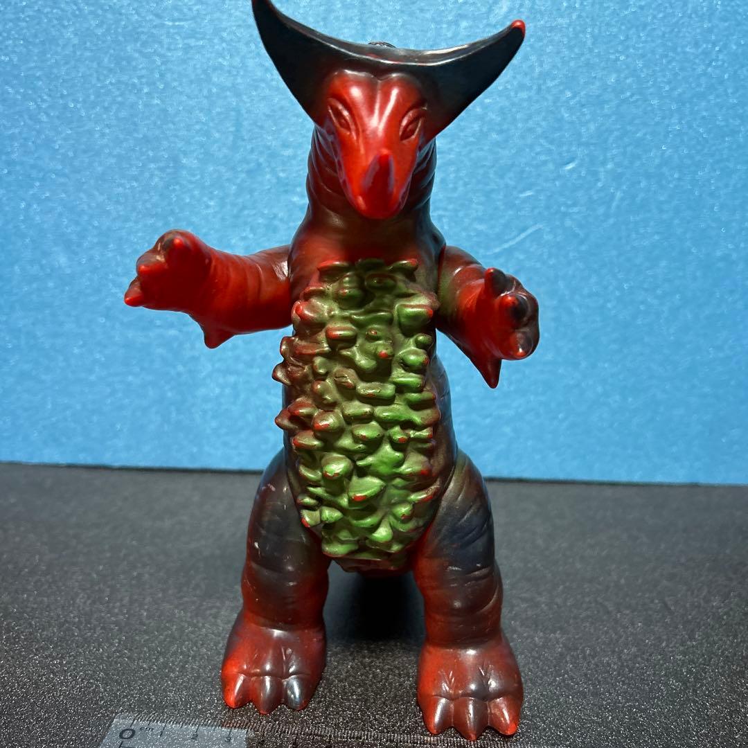 ブルマァク　ゴモラビンテージソフビ