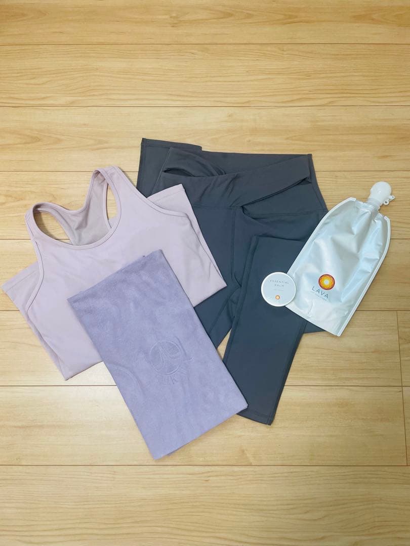 LAVAヨガウェアセット（ラベンダー・グレー）