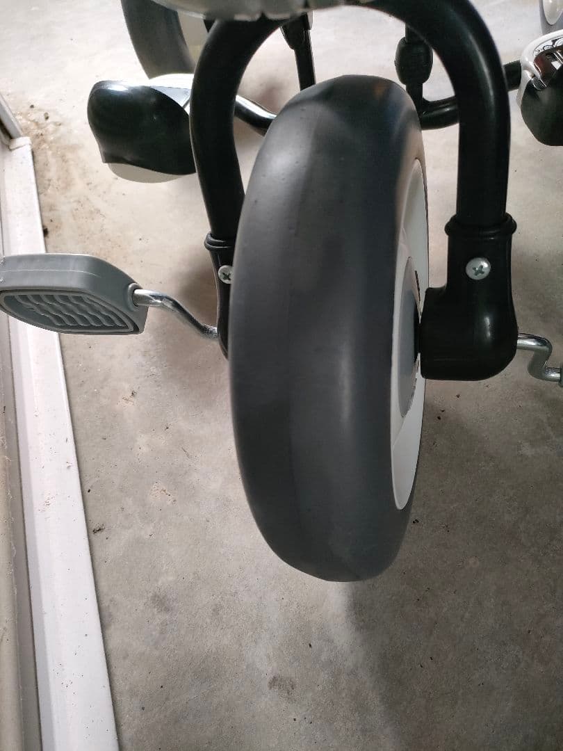 美品　ides 折りたたみおさんぽコンポ　折りたたみ三輪車　グレー　説明書箱付き