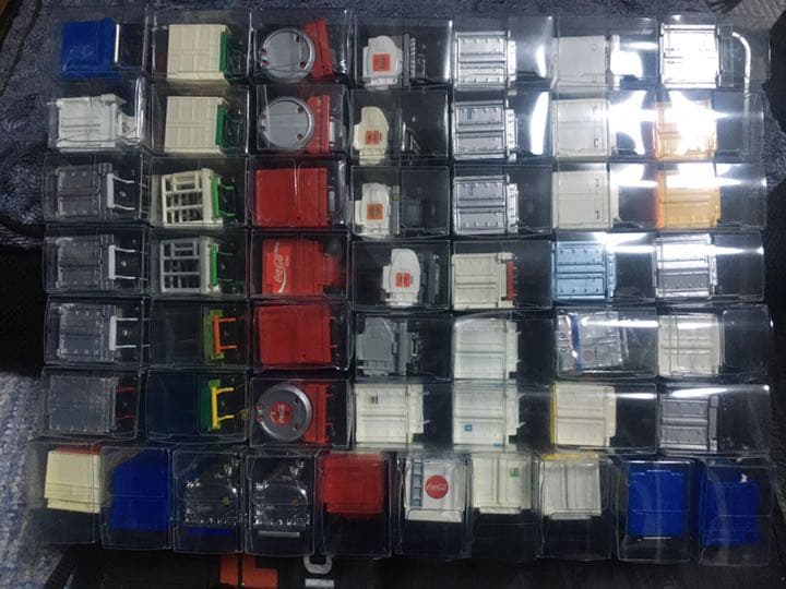 美品状態の全てが企業物のミニカーになります。