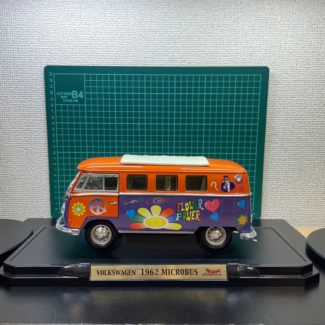 Volkswagen 1962 Microbus フラワーパワー