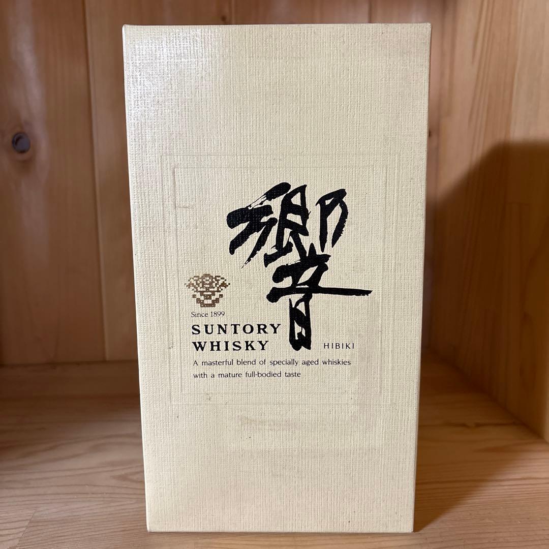 SUNTORY HIBIKI 700ml ウイスキー