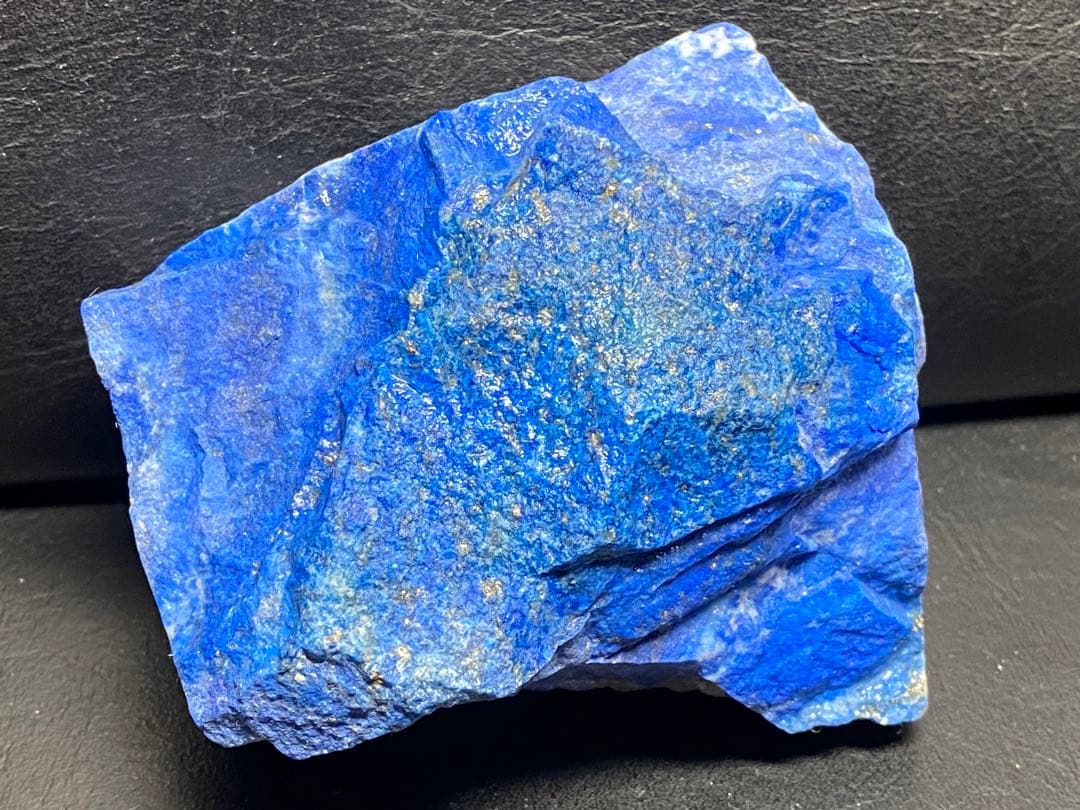 ラピスラズリ　原石　374g