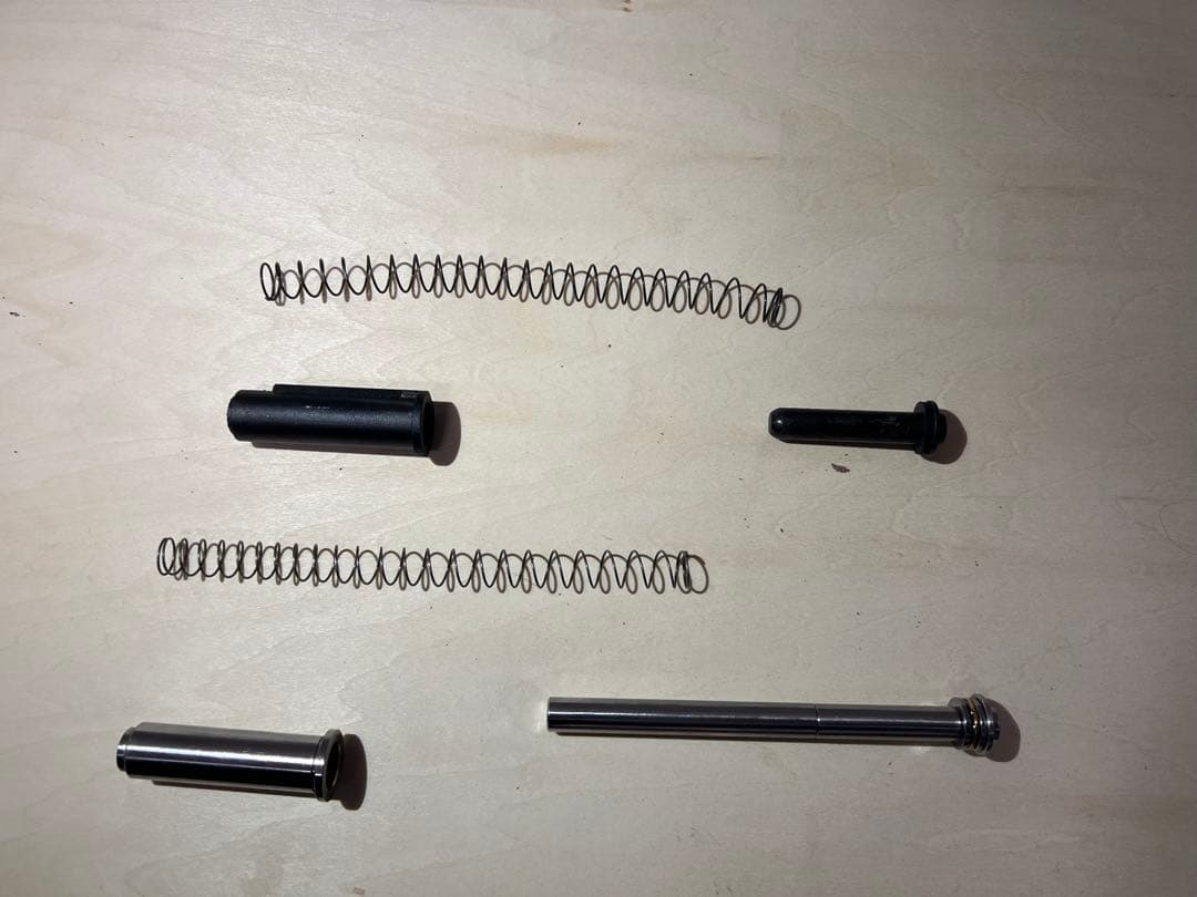 M.E.U. カスタムガスガン