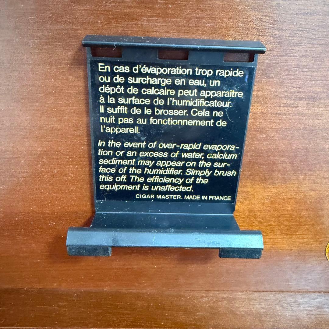 【高額商品】大型　ヒュミドール　フランス製　葉巻用