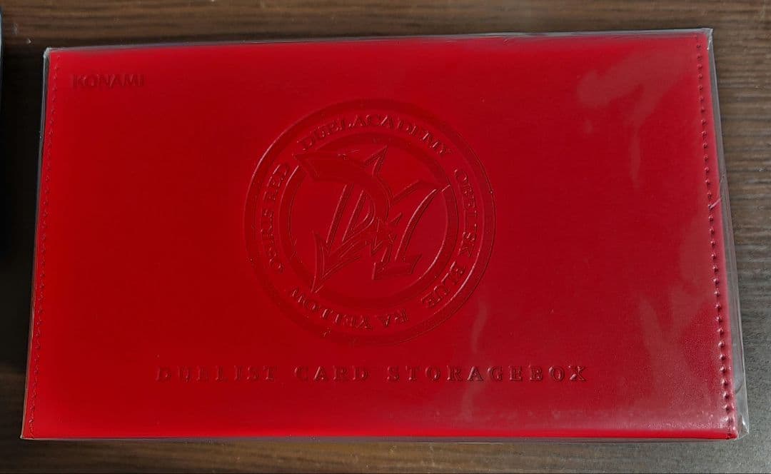 遊戯王 ストレージボックス オシリスレッド 未開封