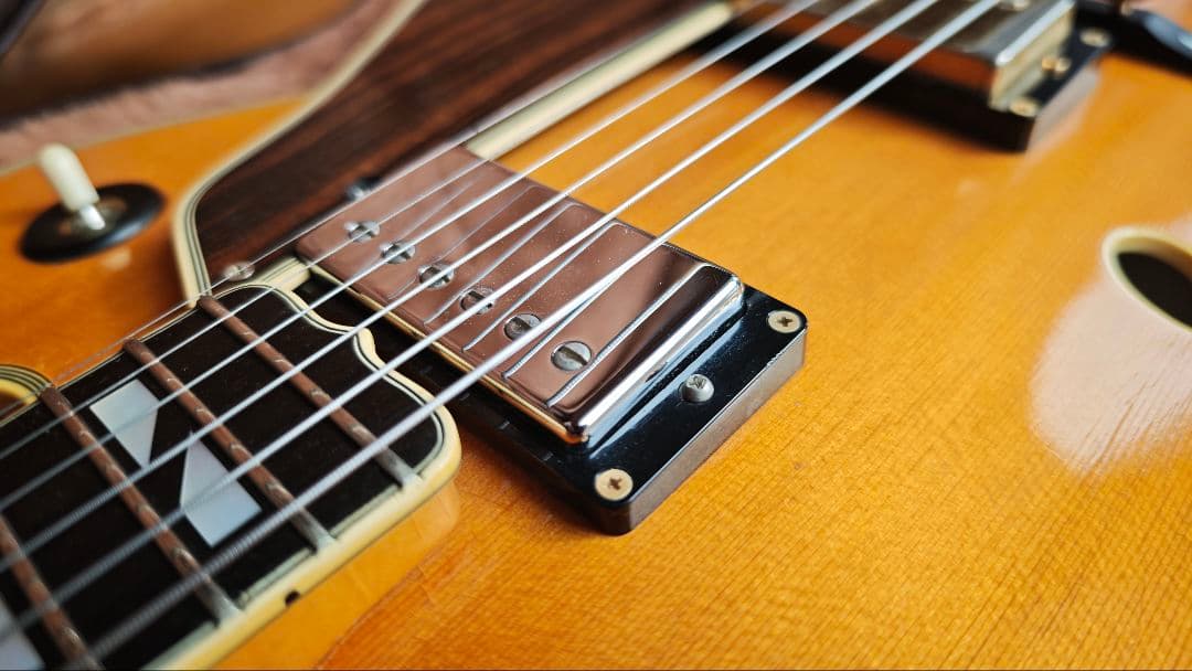 Moon EL5-370LF ムーンフルアコ