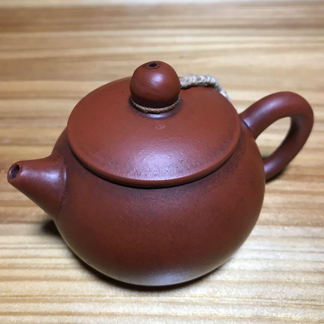 乾隆年製　朱泥茶壺