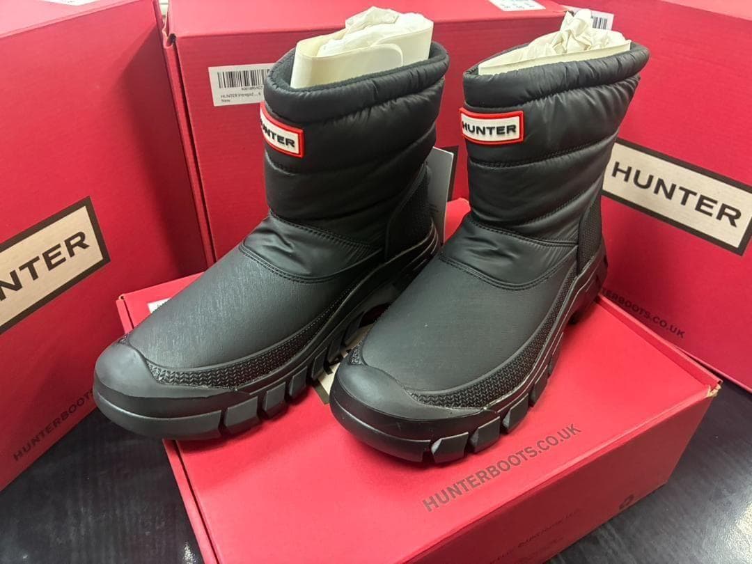 新品 超人気 HUNTER スノーブーツ ショート (24cm) 防水防寒